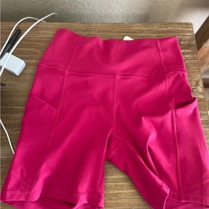Fabletics oasis shorts